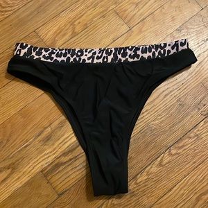 Black & cheetah shein bikini bottoms size medium